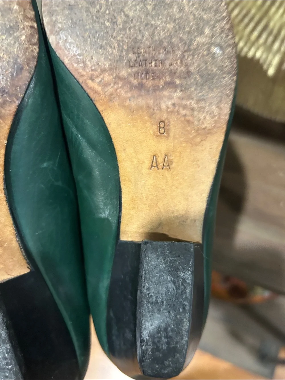 Saks 5th Avenue -  Green Leather Women's Flats - Classic vintage Low heel